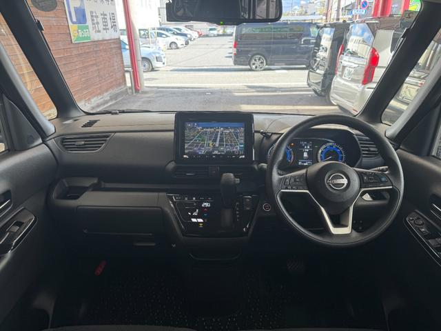 ルークス ハイウェイスター　Ｘ　プロパイロットエディション　ケンウッド９インチナビ　全周囲カメラ　フルセグＴＶ　Ｂｌｕｅｔｏｏｔｈ　前後ドラレコ　両側パワースライド　プロパイロット　オートエアコン　ドアバイザー　フロアマット（13枚目）