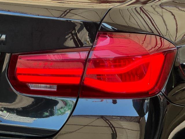 ３シリーズ ３２０ｉ　Ｍスポーツ　エディションシャドー　純正ナビ　バックカメラ　Ｂｌｕｅｔｏｏｔｈ　ＥＴＣ　レーダー　黒革シート　パワーシート　シートヒーター　アダプティブクルーズコントロール　デュアルオートエアコン　ＬＥＤオートライト（49枚目）