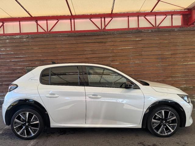 ２０８ ＧＴライン　ディスプレイオーディオ　アップルカープレイ　アンドロイドオート　ミラーリンク　Ｂｌｕｅｔｏｏｔｈ　ＥＴＣ　前後ドラレコ　アダプティブクルーズコントロール　フロアマット　パドルシフト（38枚目）