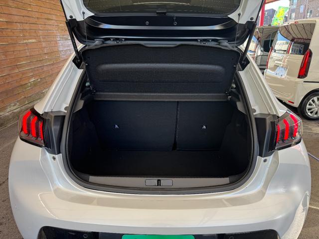 ２０８ ＧＴライン　ディスプレイオーディオ　アップルカープレイ　アンドロイドオート　ミラーリンク　Ｂｌｕｅｔｏｏｔｈ　ＥＴＣ　前後ドラレコ　アダプティブクルーズコントロール　フロアマット　パドルシフト（50枚目）