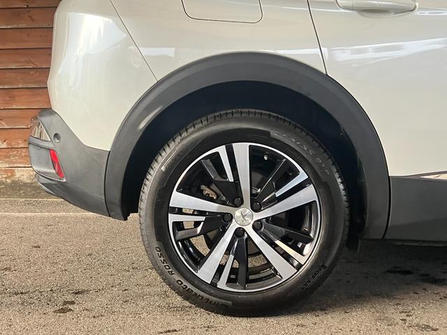 �����Ղ�͋ƊE�o���ґ����I�I�V�ԃf�B�[���[�c�ƁE��蒆�Îԃf�B�[���[�c�ƁE�V�ԃf�B�[���[�����m�ȂǁA�L�x�Ȓm���ƌo�������q�l�̎ԑI�т�[�Ԍ�̃T�|�[�g������`�������Ē����܂��B