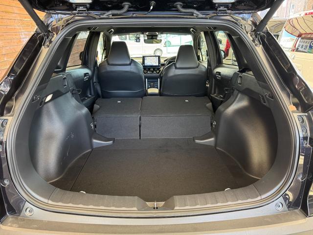 カローラクロス ハイブリッド　Ｚ　モデリスタフルエアロ　メッキガーニッシュ　半革シート　純正ナビ　フルセグＴＶ　Ｂｌｕｅｔｏｏｔｈ　ＤＩＳＣ　バックカメラ　ＥＴＣ　前後ドラレコ　パワートランク　シートヒーター　パワーシート（27枚目）