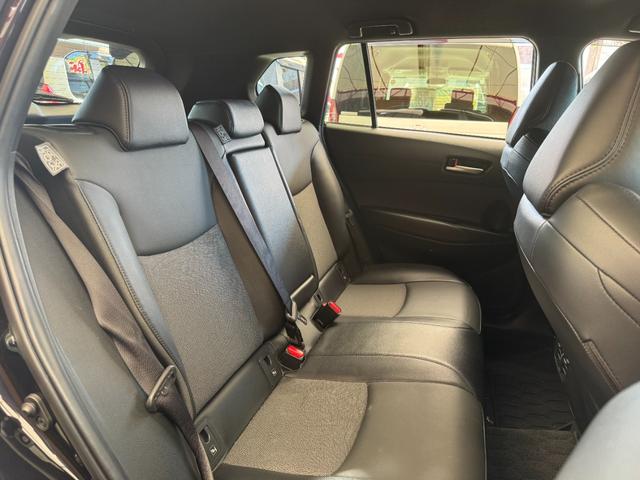 カローラクロス ハイブリッド　Ｚ　モデリスタフルエアロ　メッキガーニッシュ　半革シート　純正ナビ　フルセグＴＶ　Ｂｌｕｅｔｏｏｔｈ　ＤＩＳＣ　バックカメラ　ＥＴＣ　前後ドラレコ　パワートランク　シートヒーター　パワーシート（29枚目）