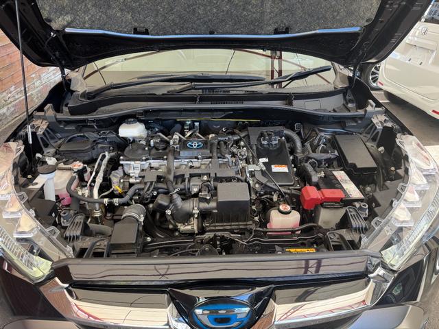 カローラクロス ハイブリッド　Ｚ　モデリスタフルエアロ　メッキガーニッシュ　半革シート　純正ナビ　フルセグＴＶ　Ｂｌｕｅｔｏｏｔｈ　ＤＩＳＣ　バックカメラ　ＥＴＣ　前後ドラレコ　パワートランク　シートヒーター　パワーシート（30枚目）