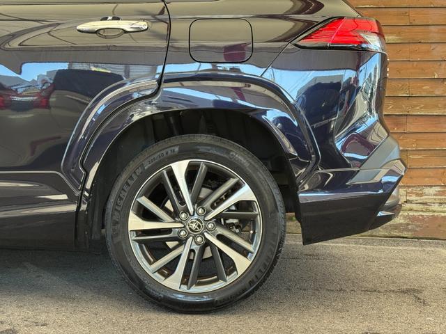 カローラクロス ハイブリッド　Ｚ　モデリスタフルエアロ　メッキガーニッシュ　半革シート　純正ナビ　フルセグＴＶ　Ｂｌｕｅｔｏｏｔｈ　ＤＩＳＣ　バックカメラ　ＥＴＣ　前後ドラレコ　パワートランク　シートヒーター　パワーシート（48枚目）