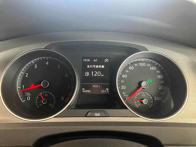 ゴルフ TSIコンフォートライン 純正ナビ フルセグ Bluetooth DISC バックカメラ ETC アダプティブクルーズ 衝突軽減 レーンキープ HIDオートライト スマートキー 電子パーキング ドアバイザー フロアマット(50枚目)