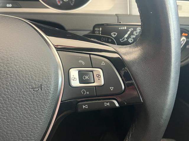 ゴルフ TSIコンフォートライン 純正ナビ フルセグ Bluetooth DISC バックカメラ ETC アダプティブクルーズ 衝突軽減 レーンキープ HIDオートライト スマートキー 電子パーキング ドアバイザー フロアマット(56枚目)