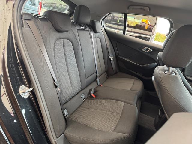 １シリーズ １１８ｉ　プレイ　純正ナビ　バックカメラ　Ｂｌｕｅｔｏｏｔｈ　ＥＴＣ　前後ドラレコ　クルーズコントロール　オートエアコン　ＬＥＤオートライト　純正１６インチアルミホイール（29枚目）