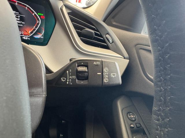 １シリーズ １１８ｉ　プレイ　純正ナビ　バックカメラ　Ｂｌｕｅｔｏｏｔｈ　ＥＴＣ　前後ドラレコ　クルーズコントロール　オートエアコン　ＬＥＤオートライト　純正１６インチアルミホイール（58枚目）