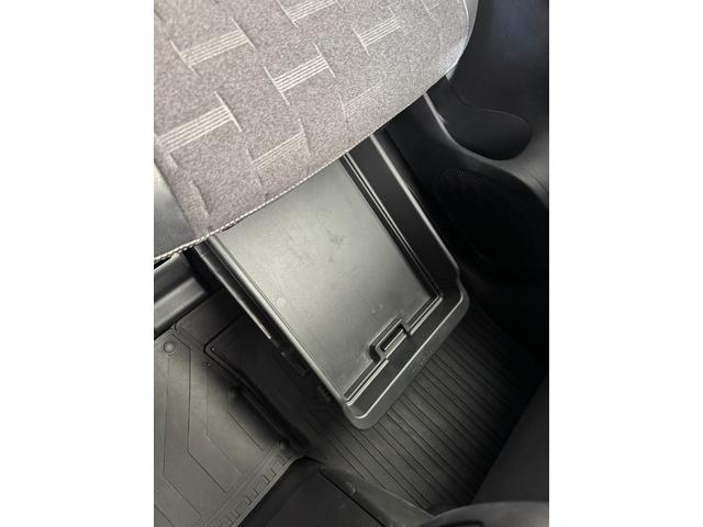 デリカミニ Ｔ　プレミアム　４ＷＤ　ターボ　両側パワスラ　デジタルインナーミラー　全周囲カメラ　アダプティブクルーズコントロール　半革シート　シートヒーター　ハンドルヒーター　オートエアコン　ＬＥＤオートライト　スマートキー（28枚目）