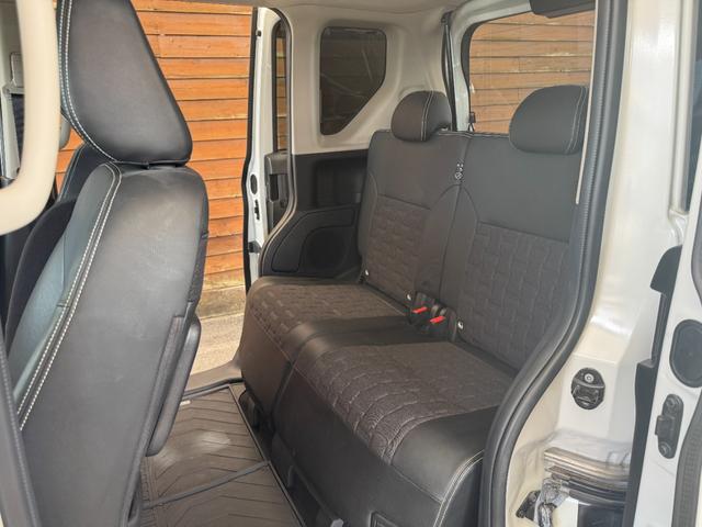 デリカミニ Ｔ　プレミアム　４ＷＤ　ターボ　両側パワスラ　デジタルインナーミラー　全周囲カメラ　アダプティブクルーズコントロール　半革シート　シートヒーター　ハンドルヒーター　オートエアコン　ＬＥＤオートライト　スマートキー（68枚目）