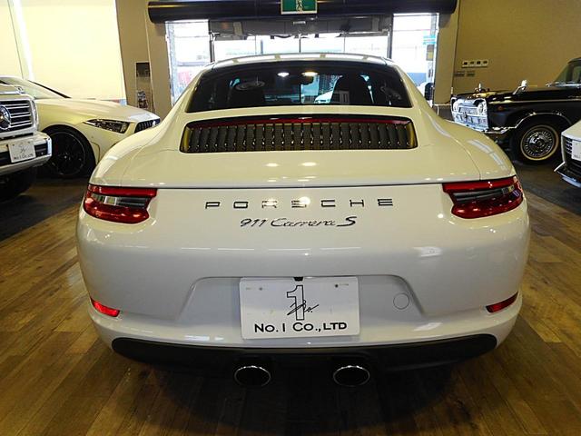 ９１１ ９１１カレラＳ　右Ｈ　ＰＤＫ　スポーツクロノＰ　スポーツエグゾースト　ＰＡＳＭ　純２０ｉｎカレラクラシックＡＷ　カラークレストセンターキャップ　黒革　前席シートヒーター　電格ミラー　純ＰＣＭナビ　Ｂカメラ　記録簿（9枚目）
