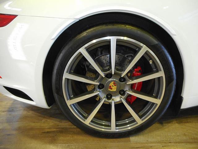 ９１１ ９１１カレラＳ　右Ｈ　ＰＤＫ　スポーツクロノＰ　スポーツエグゾースト　ＰＡＳＭ　純２０ｉｎカレラクラシックＡＷ　カラークレストセンターキャップ　黒革　前席シートヒーター　電格ミラー　純ＰＣＭナビ　Ｂカメラ　記録簿（15枚目）