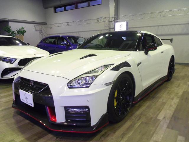ＧＴ－Ｒ ニスモ　ＮＩＳＭＯスポーツリセッティング　カーボンボンネット＆トランク＆エアロ　専用レカロシート　ロベルタリフターシステム（Ｆ＆Ｒ）　ＢＯＳＥサウンド　純ナビＴＶ　Ｂモニタ　純ＲＡＹＳ製２０ｉｎＡＷ（4枚目）