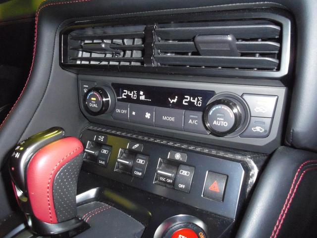 ＧＴ－Ｒ ニスモ　ＮＩＳＭＯスポーツリセッティング　カーボンボンネット＆トランク＆エアロ　専用レカロシート　ロベルタリフターシステム（Ｆ＆Ｒ）　ＢＯＳＥサウンド　純ナビＴＶ　Ｂモニタ　純ＲＡＹＳ製２０ｉｎＡＷ（36枚目）