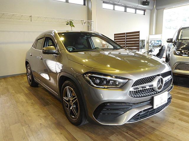 自社工場完備！（近畿運輸局指定工場）　御購入頂いたお車は全車整備・点検しお渡しいたします。アフターパーツの販売・取付、各種保険取扱、ボディコーティング施工まで、お車に関する事は全て弊社でまかなえます！