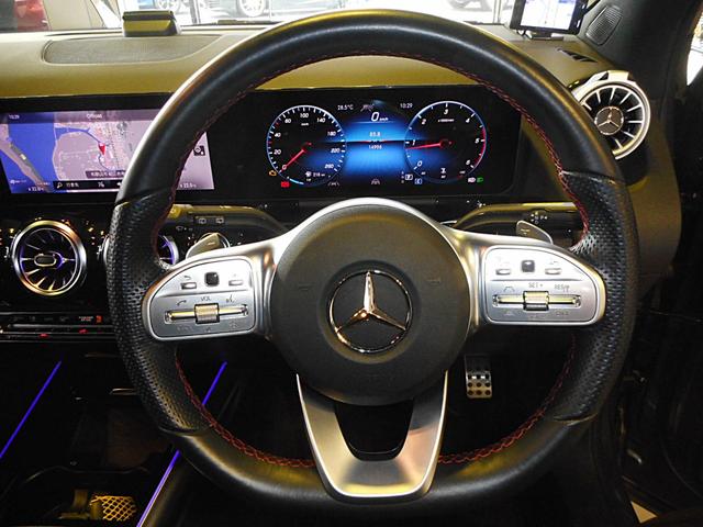 コラムＡＴ　パドルシフト付　ＡＣＣ　ＬＫＡ　ＢＳＭ装備