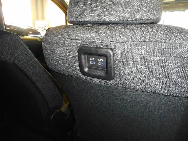 シエンタ ハイブリッドZ 7人乗り モデリスタエアロ&15inAW 純10.5inナビTV パノラマモニタ 純前後ドラレコ コンフォートP 両側Pスライド Cソナー セーフティセンス 前席シートH AC電源 ETC 記録簿(41枚目)