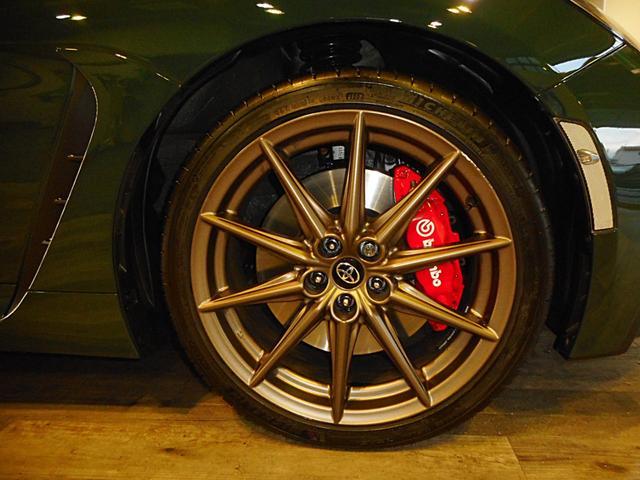 ＧＲ８６ ＲＺ　リッジグリーンリミテッド　２００台限定　ＡＴ車　１オーナー　専用ブロンズ１８ＡＷ＆ハーフ革調スポーツシート　ｂｒｅｍｂｏディスクブレーキ　ＳＡＣＨＳアブソーバー　ＧＲメンバーブレース＆パフォーマンスダンパー　純ナビ　Ｂモニタ（12枚目）