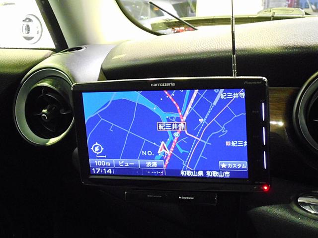 ＭＩＮＩ クーパーＳ　６速ＭＴ　ワンオーナー　ホワイトルーフ　クロームラインエクステリア　イングリッシュオーク調トリム　ウッド＆レザースポーツステアリング　カロッツェリアナビＴＶ　純１７ＡＷ　キセノン　ＥＴＣ　記録簿（20枚目）