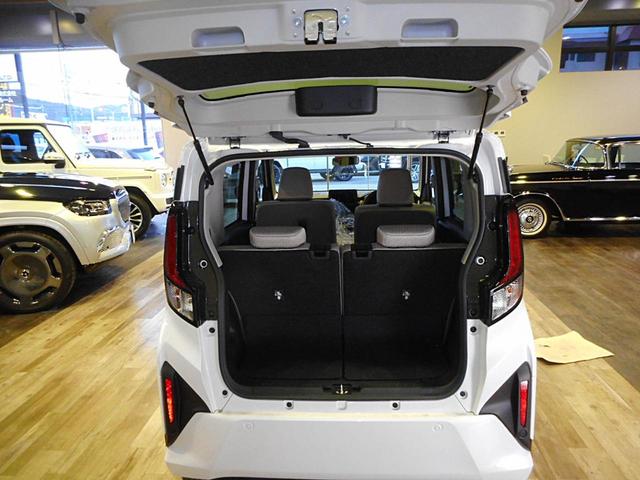 ムーヴ Ｘ　届出済未使用車　左側電動スライドドア　スマートアシスト　純正ナビ装着用アップグレードパック　バックカメラ　コンフォータブルパック　前席シートヒーター　ＬＫＡ　キーフリー（41枚目）