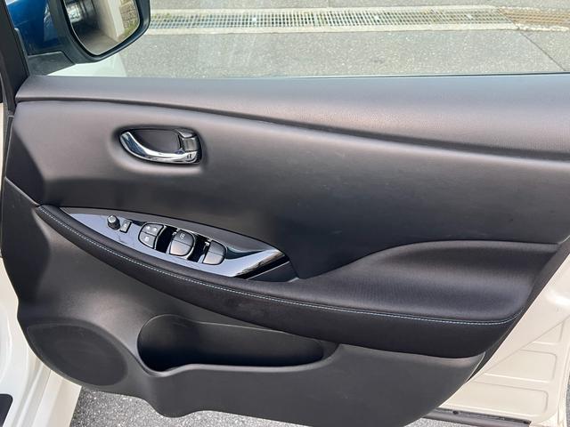 リーフ ｅ＋　Ｘ　プロパイロット＋ＢＳＷ＋ＢＳＩ＋ＲＣＴＡ＋ＬＩ＋ＤＡ＋アラモニ＋ミラー＋スイッチ＋Ｐブレーキ寒地仕様＋後席ヒータ後席吹出口＋ヒーターミラー（35枚目）