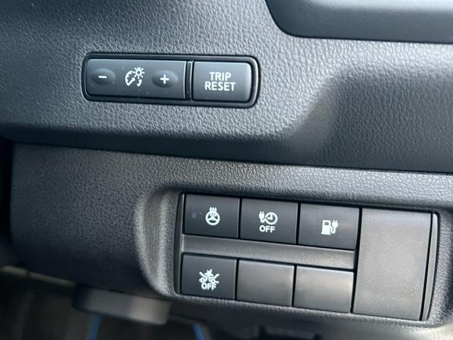 リーフ ｅ＋　Ｘ　プロパイロット＋ＢＳＷ＋ＢＳＩ＋ＲＣＴＡ＋ＬＩ＋ＤＡ＋アラモニ＋ミラー＋スイッチ＋Ｐブレーキ寒地仕様＋後席ヒータ後席吹出口＋ヒーターミラー（36枚目）