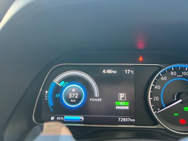 リーフ ｅ＋　Ｘ　プロパイロット＋ＢＳＷ＋ＢＳＩ＋ＲＣＴＡ＋ＬＩ＋ＤＡ＋アラモニ＋ミラー＋スイッチ＋Ｐブレーキ寒地仕様＋後席ヒータ後席吹出口＋ヒーターミラー（42枚目）