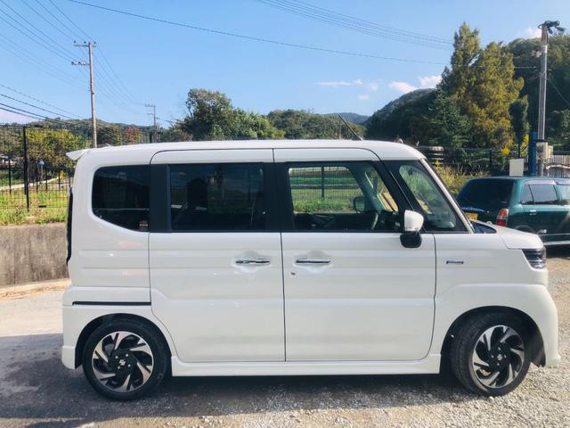 スペーシアカスタム ハイブリッドＸＳ　ＢＴ接続　サイドカーテンエアバック　電動格納ドアミラー　運転席エアバッグ　両側電動パワースライドドア　ＤＶＤ　アダプティブクルコン　ドライブレコーダー　ＬＥＤヘッドライト　アイドリングＳ　スマートキー（6枚目）