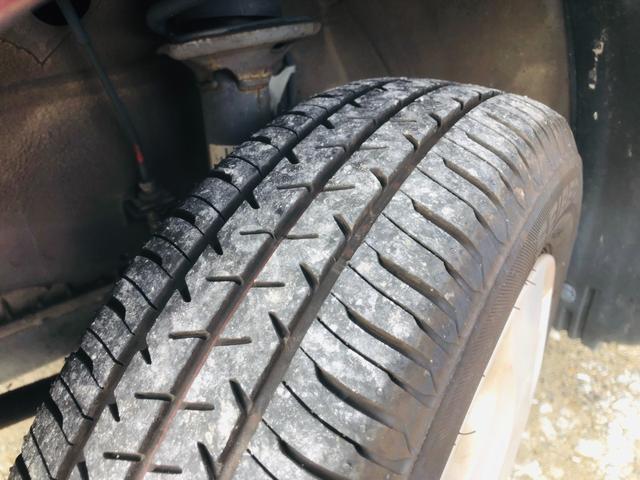 モコ Ｅ　盗難防止　ベンチシートフルフラット　ベンチ　ワイヤレスキー　助手席エアバック　スマ－トキ－　ＡＵＴＯエアコン　衝突安全ボディ　ＰＷ　ＰＳ　ＡＢＳ　運転席エアバッグ（21枚目）