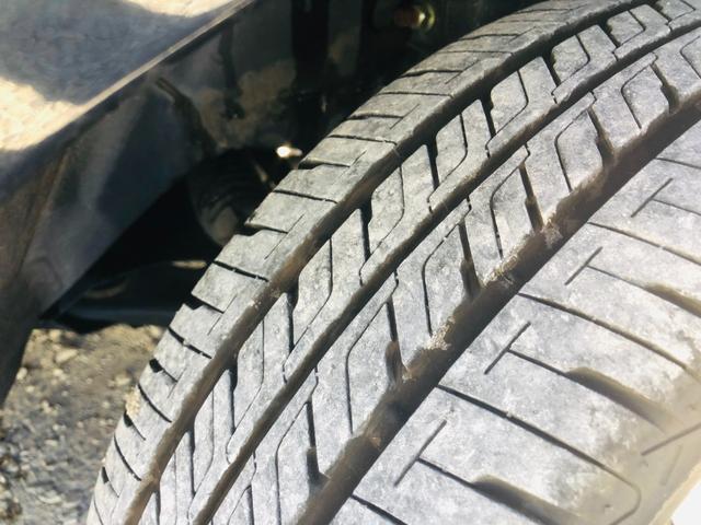 ライフ ディーバ　ダブルエアバッグ　スマートキーシステム　ＡＡＣ　安全ボディ　Ｂカメ　エアバック　キーレス　ベンチ　パワーウインドウ　パワーステアリング　ＡＢＳ　電動格納式ドアミラー（8枚目）