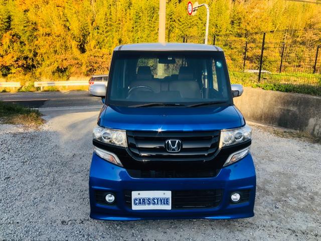 Ｎ－ＢＯＸカスタム ２トーンカラースタイル　Ｇ・Ｌパッケージ　フルフラット　エアロ　ベンチシート　Ｂカメラ　ナビＴＶ　横滑り防止　両側スライド片側電動ドア　ＥＴＣ　ＡＢＳ　オートエアコン　アイドリングストップ　スマートキー　メモリーナビ　パワーウィンドウ（3枚目）