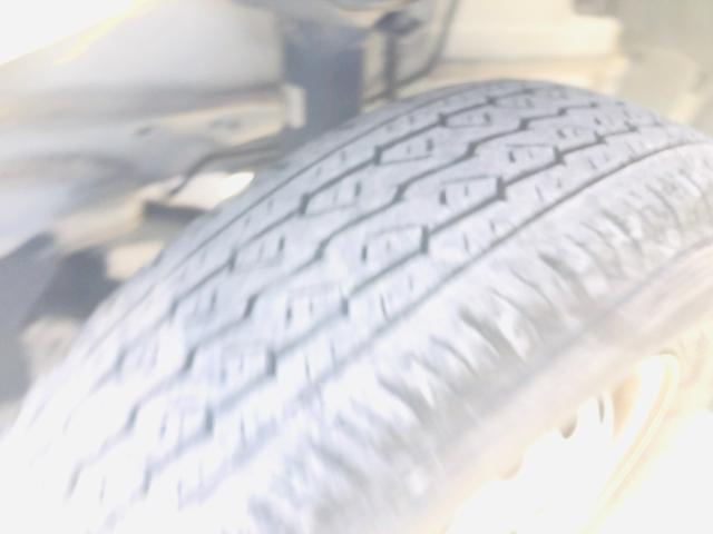 サンバーバン トランスポーター　Ｗエアバッグ　エアバッグ　バックカメラ　フロントパワーウィンドウ　パワステ　エアコン（8枚目）