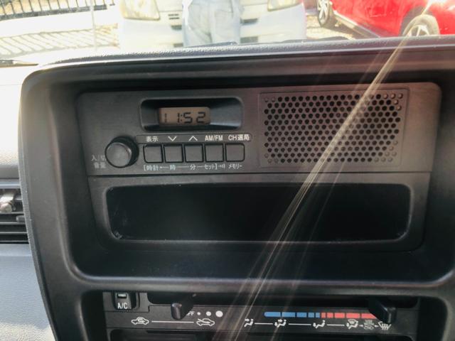 サンバーバン トランスポーター　Ｗエアバッグ　エアバッグ　バックカメラ　フロントパワーウィンドウ　パワステ　エアコン（17枚目）