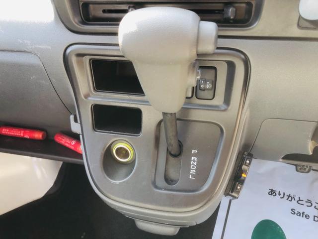 サンバーバン トランスポーター　Ｗエアバッグ　エアバッグ　バックカメラ　フロントパワーウィンドウ　パワステ　エアコン（18枚目）