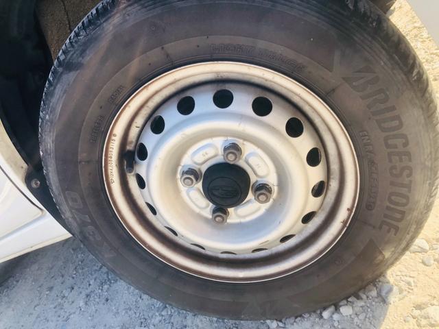 サンバーバン トランスポーター　Ｗエアバッグ　エアバッグ　バックカメラ　フロントパワーウィンドウ　パワステ　エアコン（48枚目）