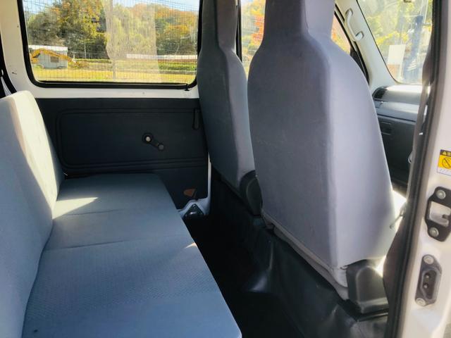 サンバーバン トランスポーター　Ｗエアバッグ　エアバッグ　バックカメラ　フロントパワーウィンドウ　パワステ　エアコン（69枚目）