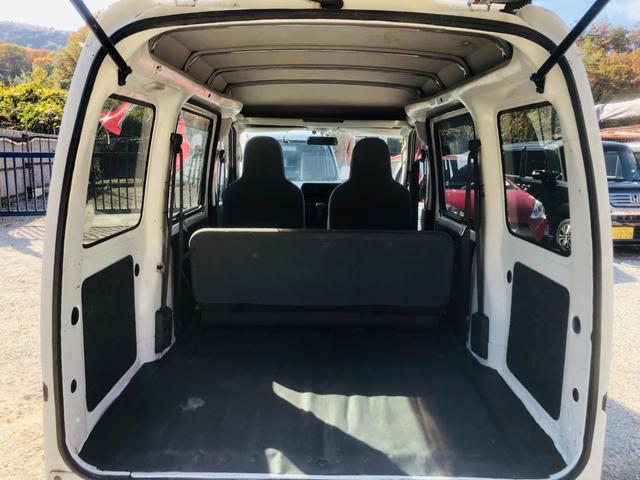 サンバーバン トランスポーター　Ｗエアバッグ　エアバッグ　バックカメラ　フロントパワーウィンドウ　パワステ　エアコン（70枚目）