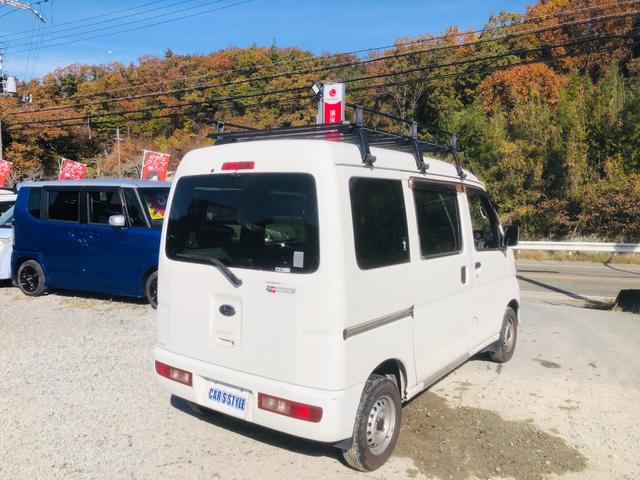 サンバーバン トランスポーター　Ｗエアバッグ　エアバッグ　バックカメラ　フロントパワーウィンドウ　パワステ　エアコン（76枚目）