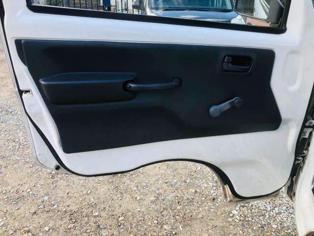 スクラムトラック ＫＣエアコン・パワステ　修復歴無し　パワステ付き　運転席エアバッグ　助手席エアバッグ（26枚目）