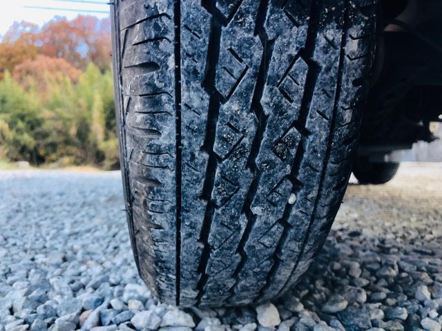 スクラムトラック ＫＣエアコン・パワステ　修復歴無し　パワステ付き　運転席エアバッグ　助手席エアバッグ（79枚目）