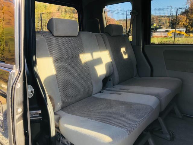 エブリイワゴン ＰＺターボスペシャル　電動格納式ミラー　左右電動スライドドア　タ－ボ　Ｗエアバッグ　ワイヤレスキー　パワーウインド　エアコンパワステ　安全ボディ　ＥＴＣ車載器　運転席エアバッグ　ＰＳ　フルフラット　ＡＢＳ搭載車（69枚目）