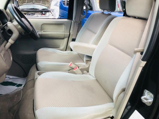 エブリイワゴン ＰＺターボスペシャル　左右電動スライドドア　ＤＶＤ再生可能　タ－ボ　Ｗエアバッグ　ＴＶナビ　ワイヤレスキー　パワーウインド　エアコンパワステ　ＥＴＣ車載器　メモリーナビ　運転席エアバッグ　ＰＳ　ワンセグ　ＡＢＳ搭載車（28枚目）