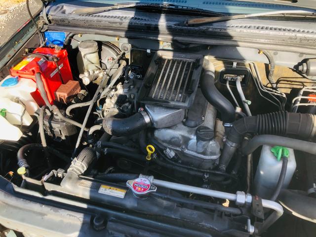ジムニー ランドベンチャー　修復歴無し　５速ＭＴ　前席パワーウインドウ　助手席エアバック　運転席エアバッグ　４ＷＤ車　キーレス付　ＰＳ　衝突安全ボディ　ＡＢＳ付　ＥＴＣ　ターボー　ＡＴエアコン（24枚目）