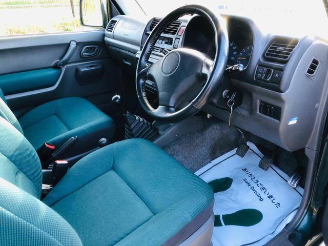 ジムニー ランドベンチャー　修復歴無し　５速ＭＴ　前席パワーウインドウ　助手席エアバック　運転席エアバッグ　４ＷＤ車　キーレス付　ＰＳ　衝突安全ボディ　ＡＢＳ付　ＥＴＣ　ターボー　ＡＴエアコン（54枚目）