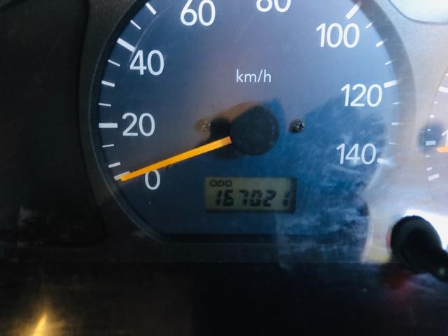 ジムニー ランドベンチャー　修復歴無し　５速ＭＴ　前席パワーウインドウ　助手席エアバック　運転席エアバッグ　４ＷＤ車　キーレス付　ＰＳ　衝突安全ボディ　ＡＢＳ付　ＥＴＣ　ターボー　ＡＴエアコン（57枚目）