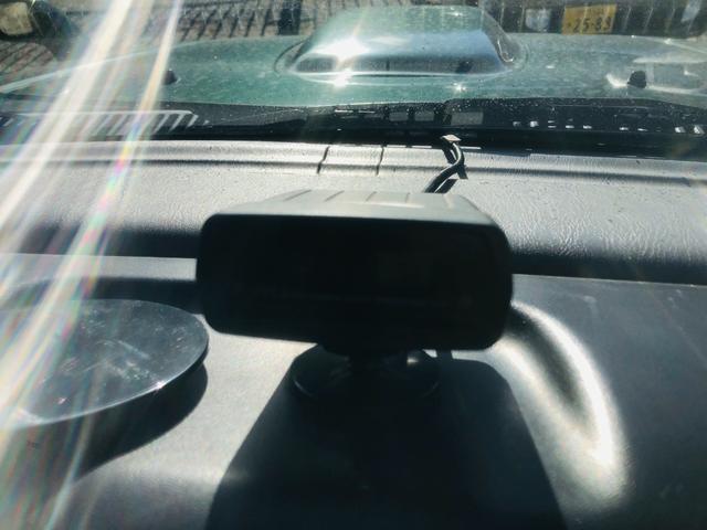 ジムニー ランドベンチャー　修復歴無し　５速ＭＴ　前席パワーウインドウ　助手席エアバック　運転席エアバッグ　４ＷＤ車　キーレス付　ＰＳ　衝突安全ボディ　ＡＢＳ付　ＥＴＣ　ターボー　ＡＴエアコン（65枚目）