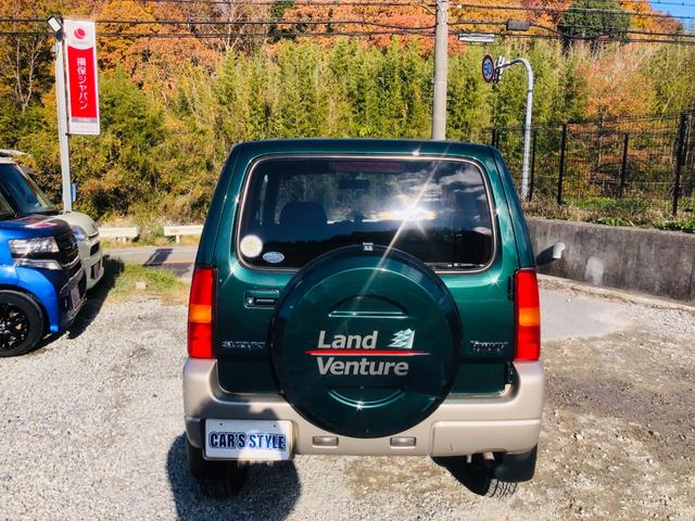 ジムニー ランドベンチャー　修復歴無し　５速ＭＴ　前席パワーウインドウ　助手席エアバック　運転席エアバッグ　４ＷＤ車　キーレス付　ＰＳ　衝突安全ボディ　ＡＢＳ付　ＥＴＣ　ターボー　ＡＴエアコン（78枚目）