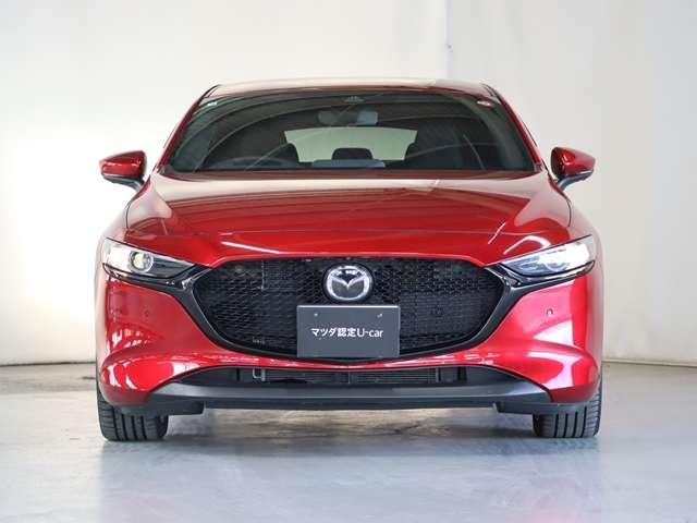 ＭＡＺＤＡ３ファストバック １５Ｓツーリング　マツダ認定中古車　衝突被害軽減ブレーキ　レーダークルーズ　車線逸脱警報装置　障害物センサー　横滑り防止装置　ブラインドスポットモニタリングＢＳＭ　３６０度ビューモニター（17枚目）