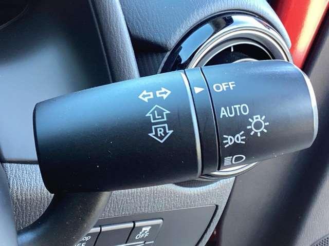 ��Ԃ�[���A�g���l�����Ŏ��͂̏Ɠx�����m���A�ԕ�����O�Ɠ��������œ_���B�����������삵�āc�Ȃ�Ėʓ|�Ȃ��Ƃ���͉������A�h���C�u�ɏW���ł��܂����A�񎋔F�������シ��̂ň��S�ɂ���^���܂��B